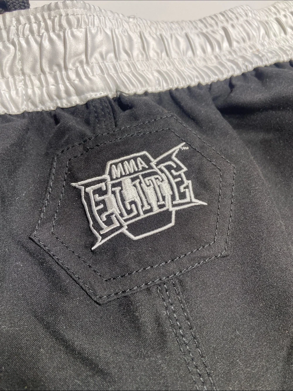 MMA Elite Men's Large Fight Shorts Black &‎ White Baggy Y2K Streetwear